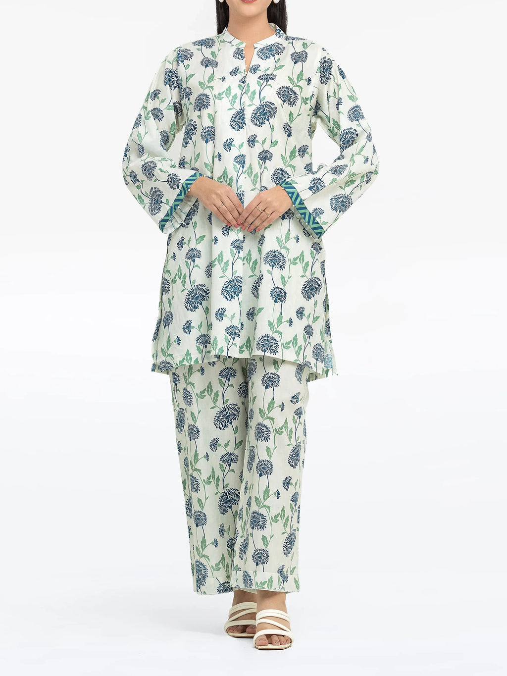 Edenrobe Pret 2Pc Printed Cambric Co-Ord Set in Green & Blue Floral Design