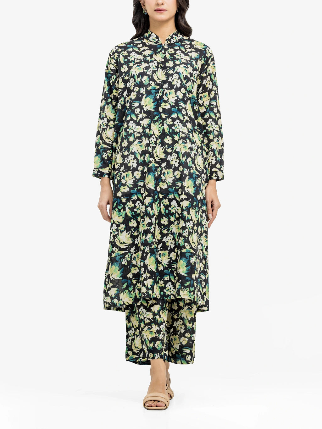 Edenrobe Pret 2Pc Printed Khaddar Co-Ord Set in Green Floral Design