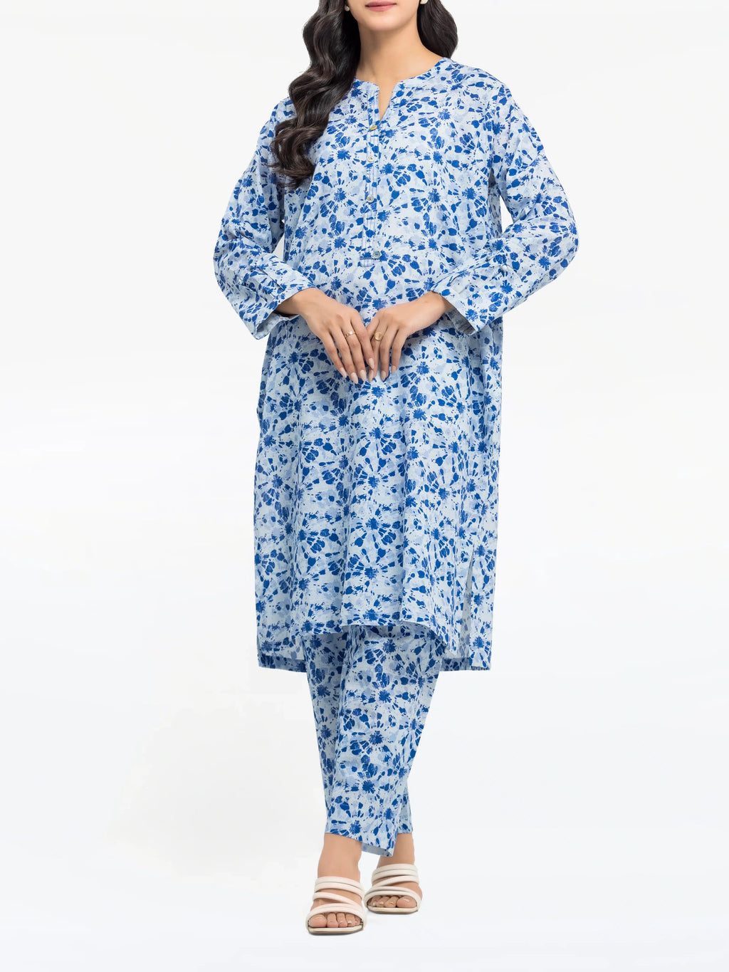 Edenrobe Pret 2Pc Printed Khaddar Co-Ord Set in Blue Floral Design