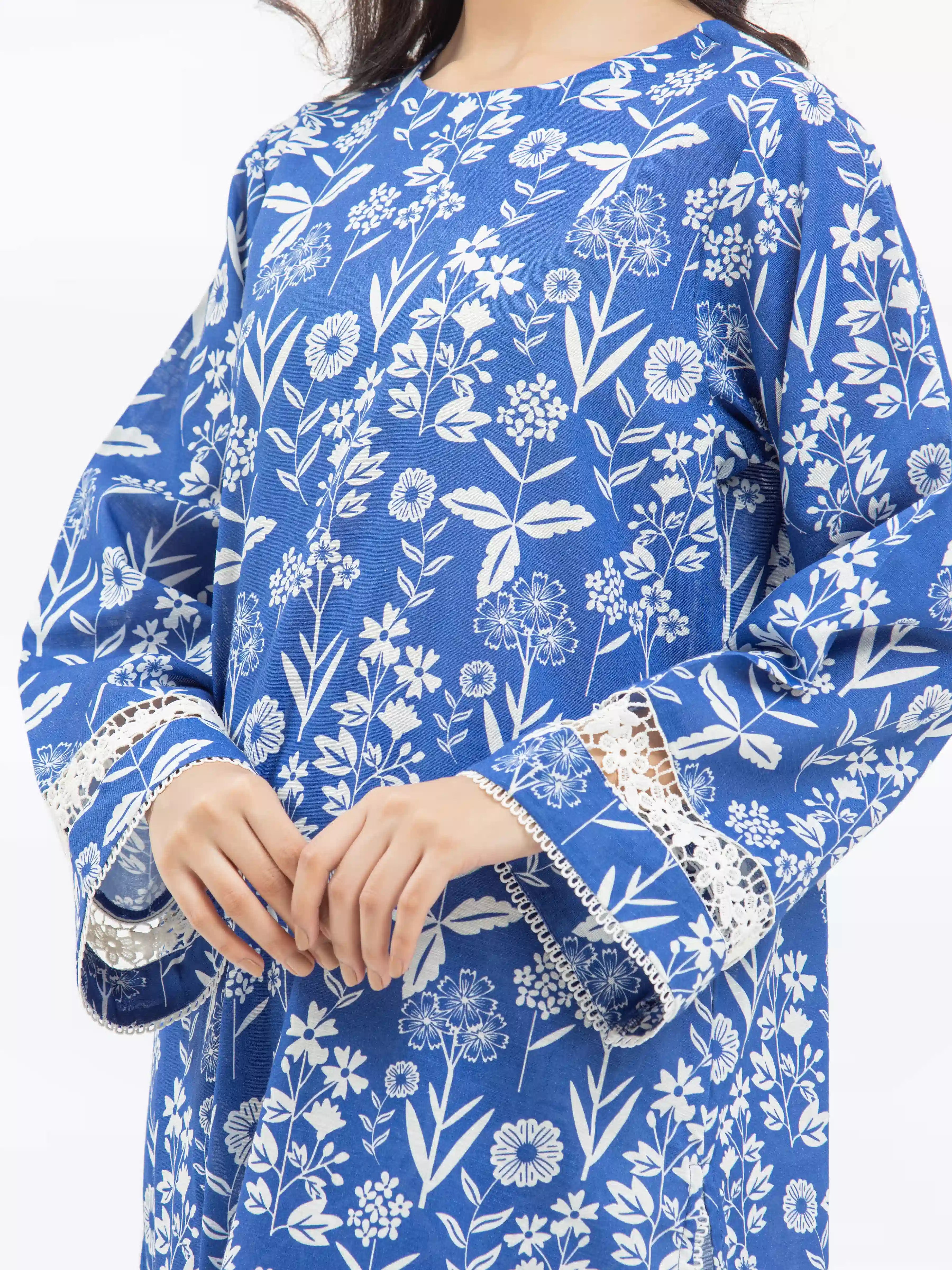 Edenrobe Pret 2Pc Printed Khaddar Co-Ord Set in Blue with Floral Design