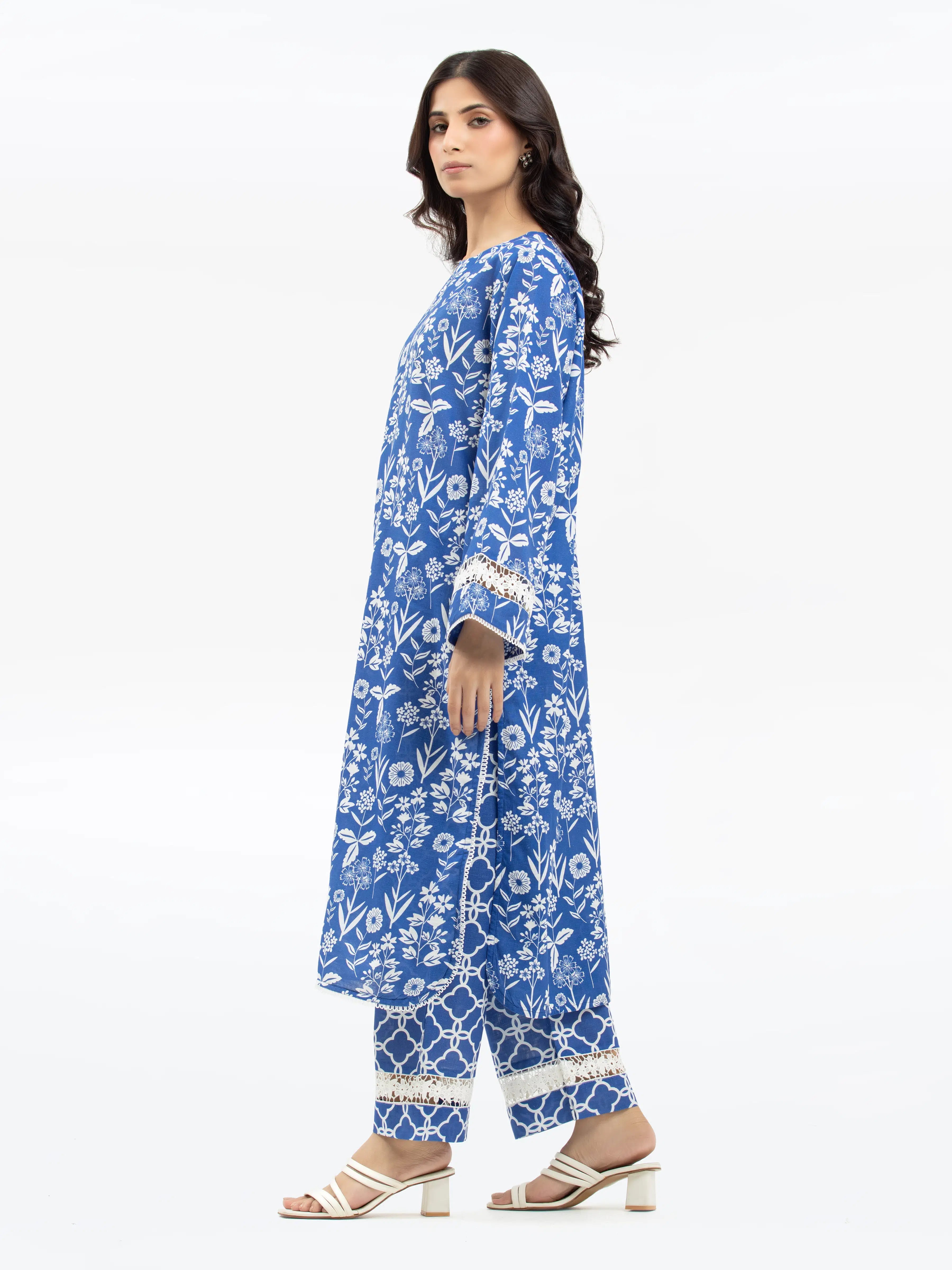 Edenrobe Pret 2Pc Printed Khaddar Co-Ord Set in Blue with Floral Design