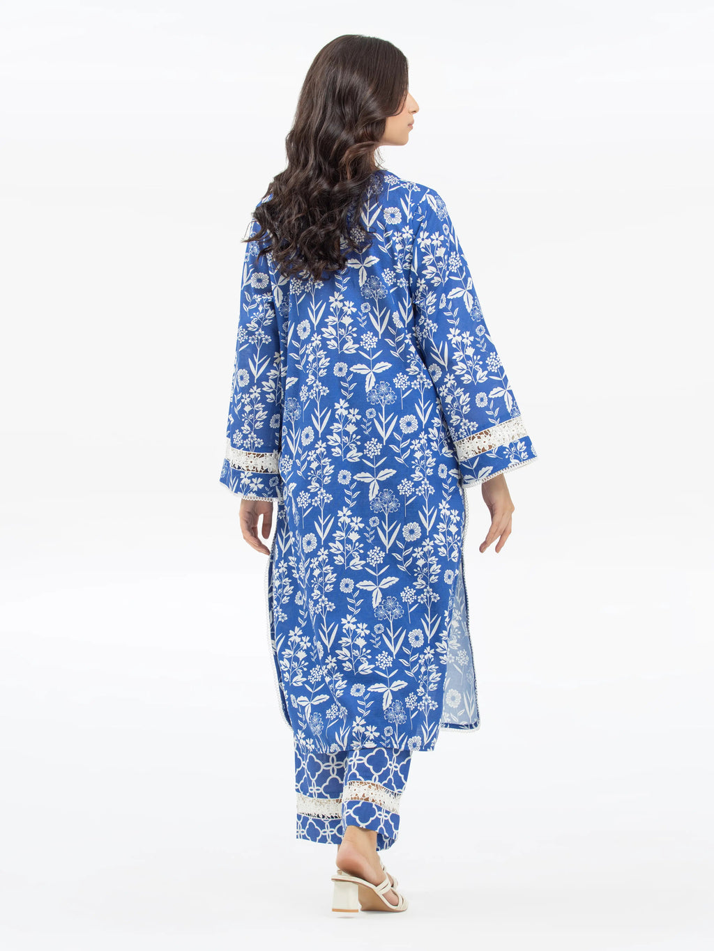 Edenrobe Pret 2Pc Printed Khaddar Co-Ord Set in Blue with Floral Design